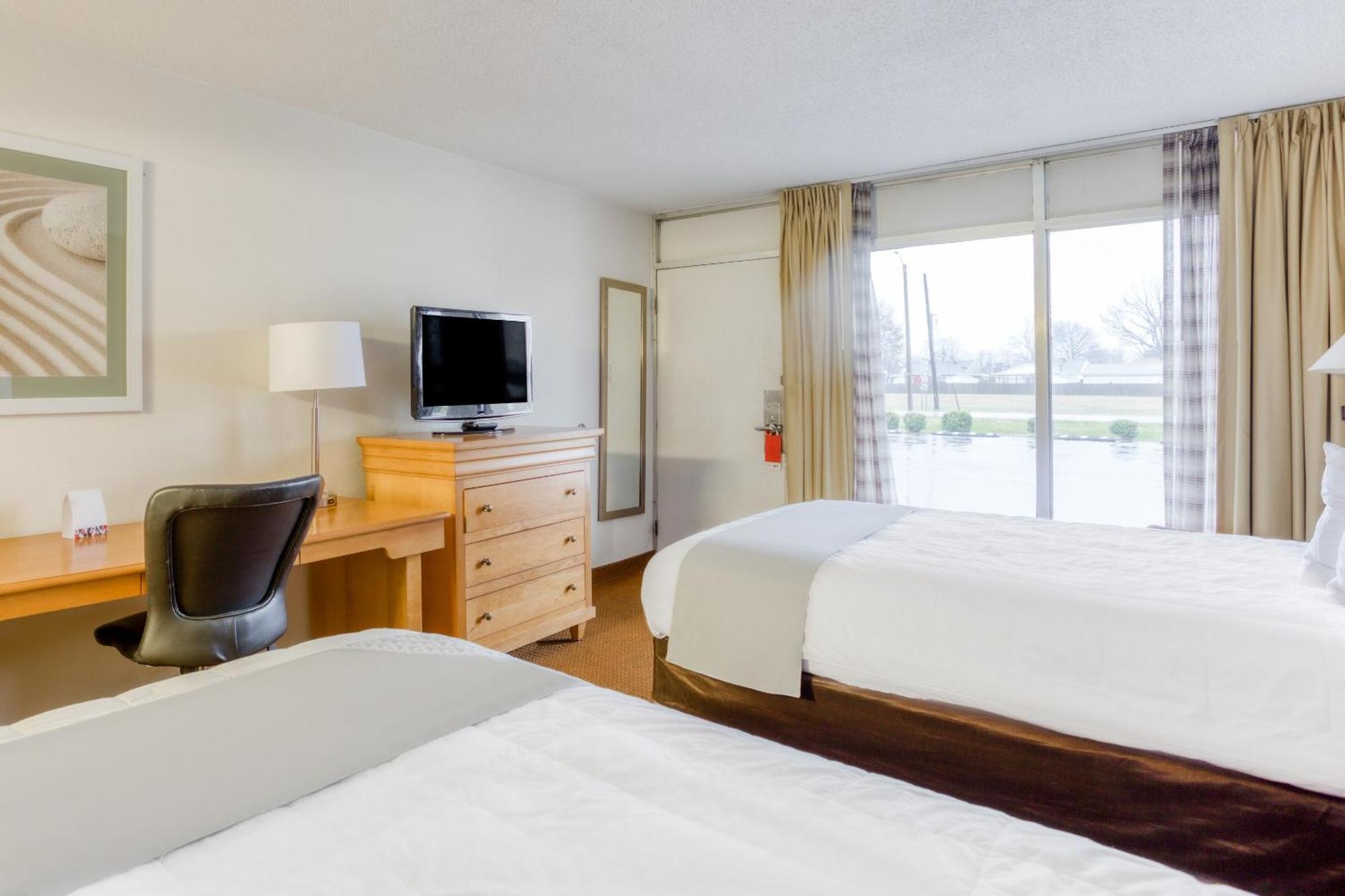 Oyo Townhouse Owensboro West Hotel Buitenkant foto