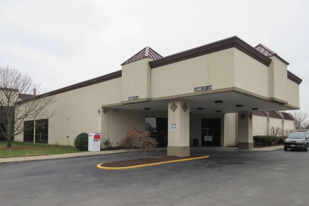 Oyo Townhouse Owensboro West Hotel Buitenkant foto